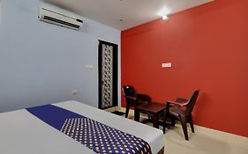 Spot On Hotel C S Tower