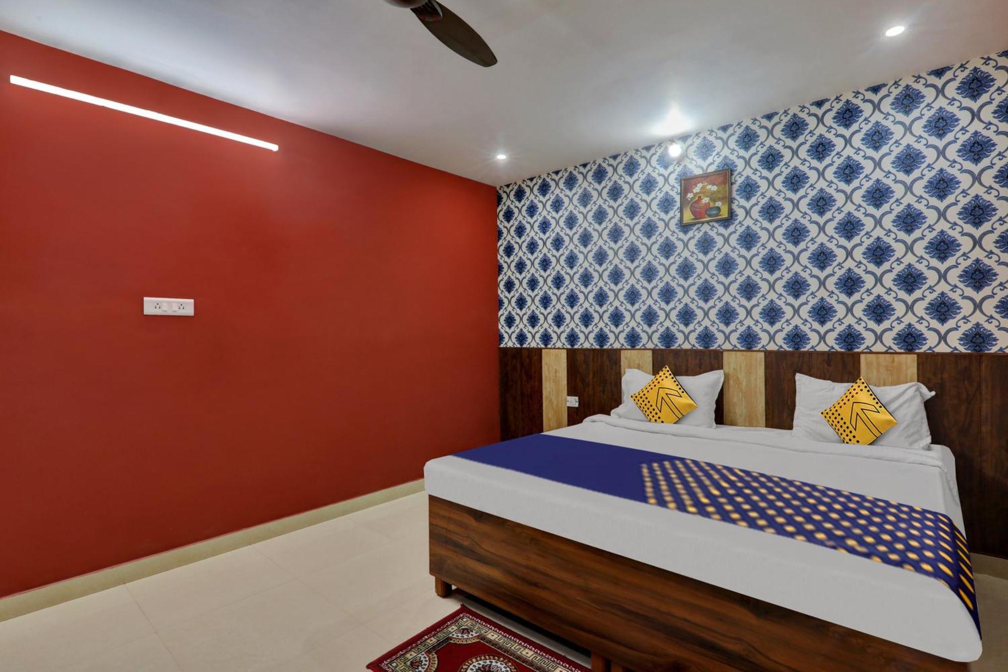 Spot On Hotel C S Tower Lucknow Exterior photo